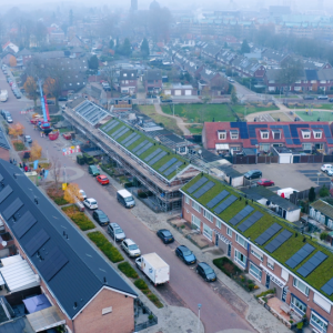 Primeur groene hellende daken in Helmond
